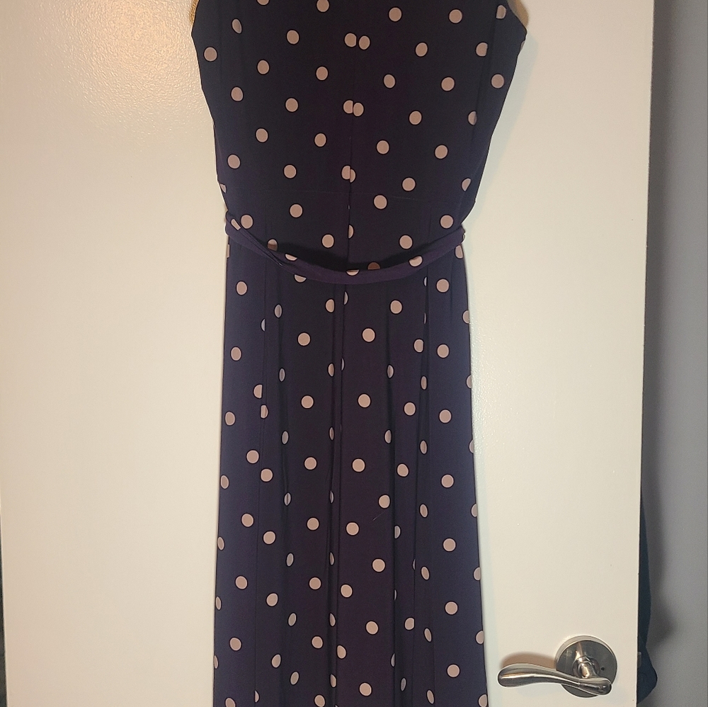 Dress - Picture 2 of 5